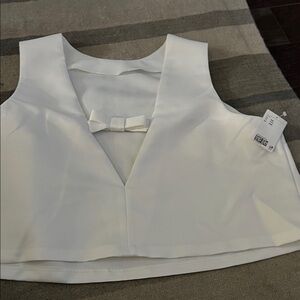 H&M Cream Sleeveless Tank Top with Bow